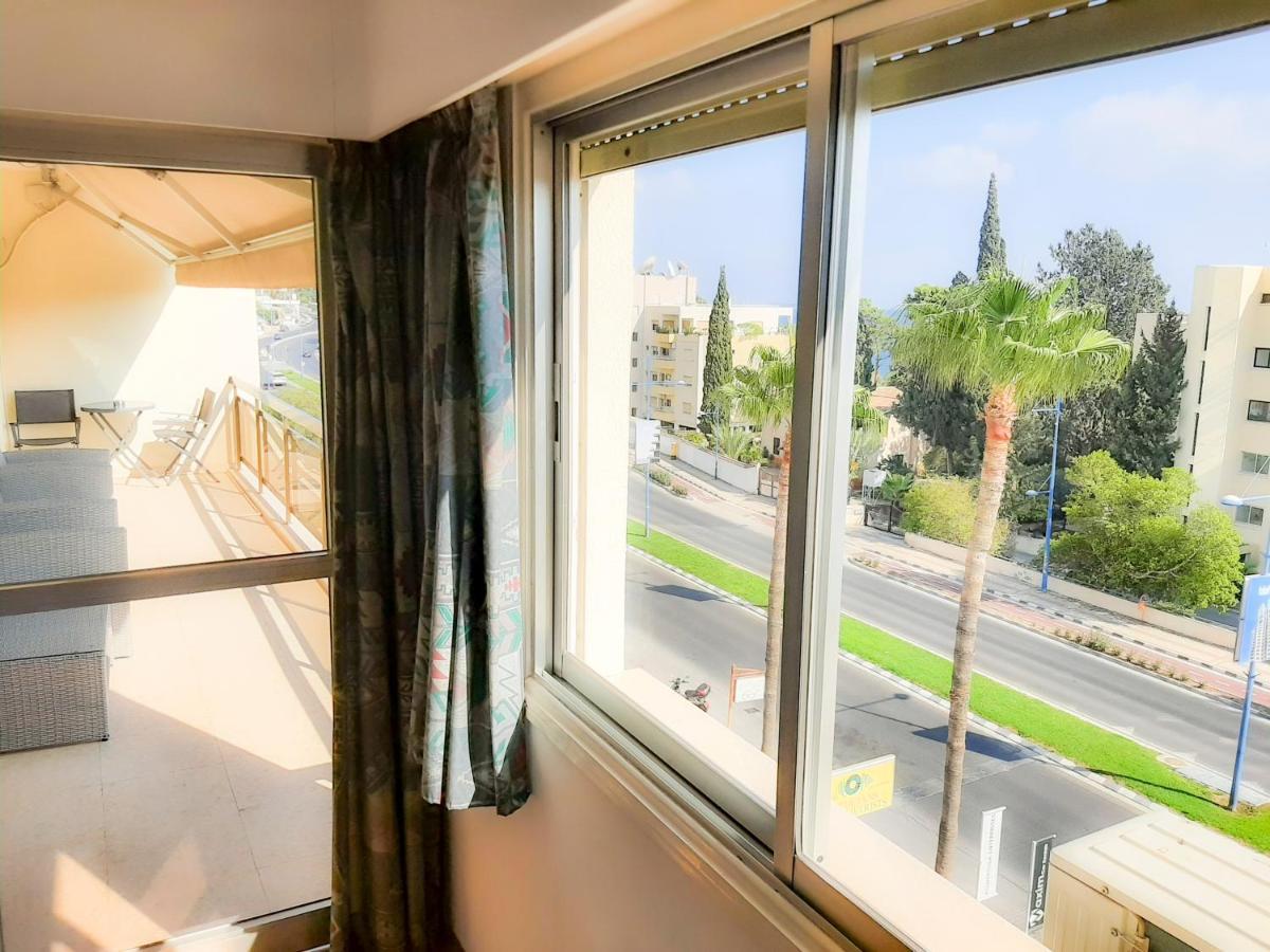 Апартаменты Samson Sea Breeze, 3Bed Sleeps 6, Free Wifi Лимасол Экстерьер фото