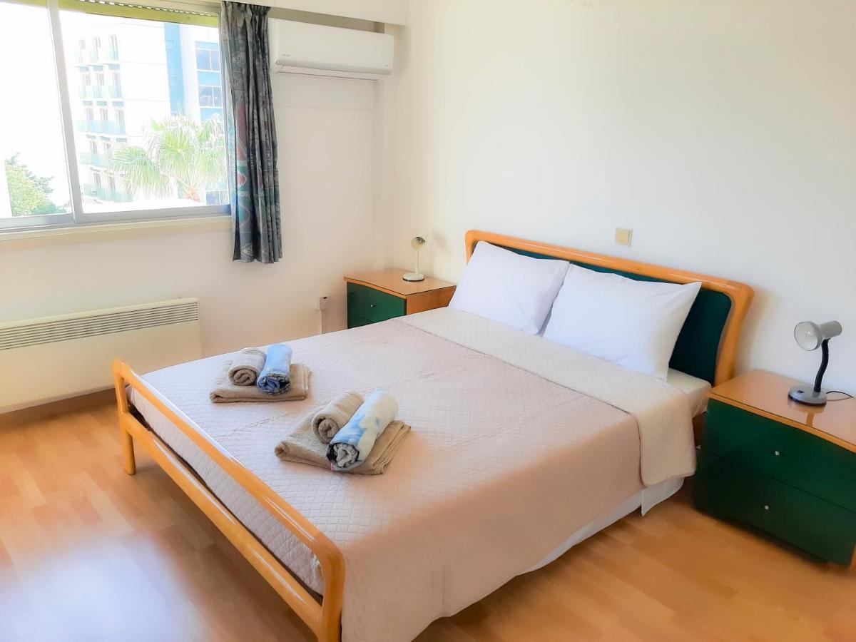 Апартаменты Samson Sea Breeze, 3Bed Sleeps 6, Free Wifi Лимасол Экстерьер фото