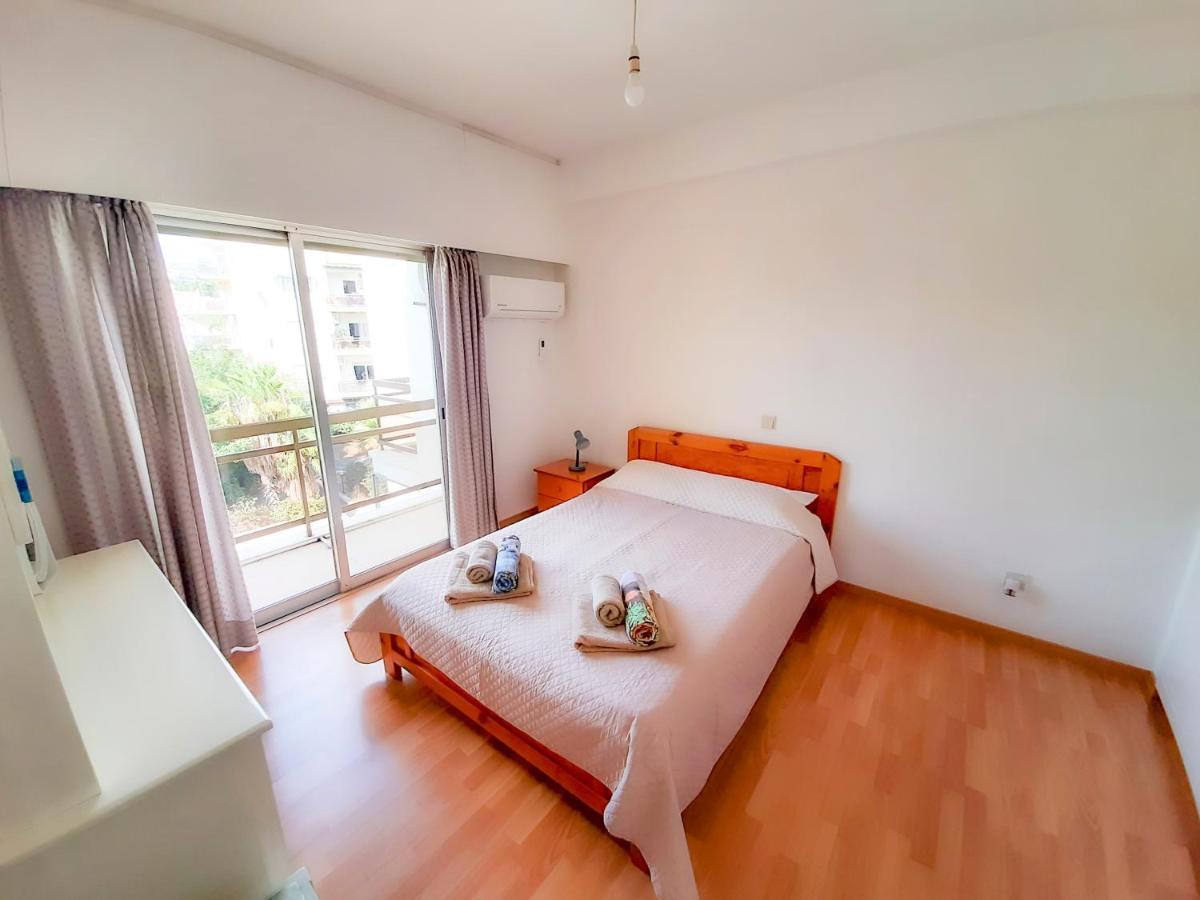 Апартаменты Samson Sea Breeze, 3Bed Sleeps 6, Free Wifi Лимасол Экстерьер фото